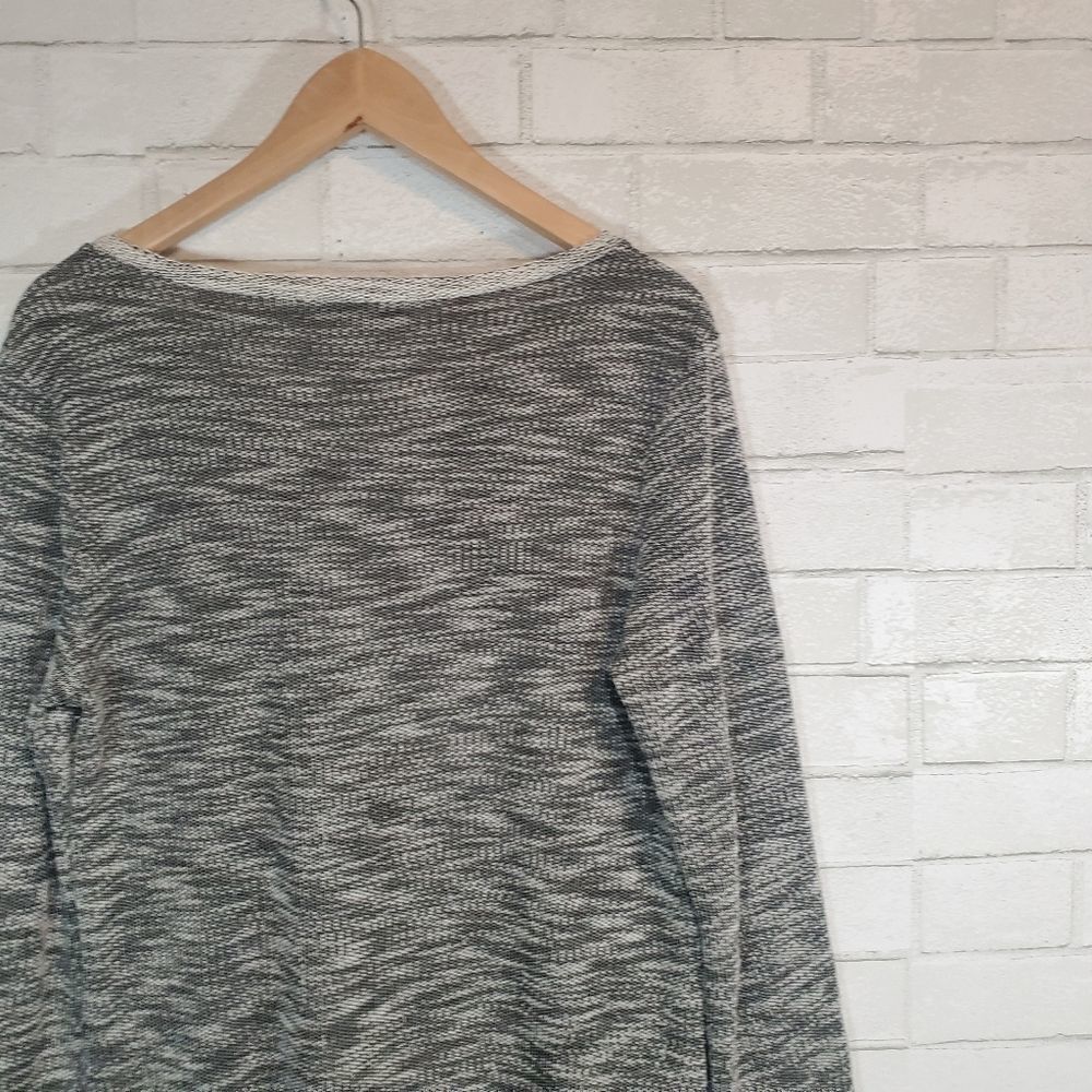 Foreign Exchange sweater - Picture 11 of 15